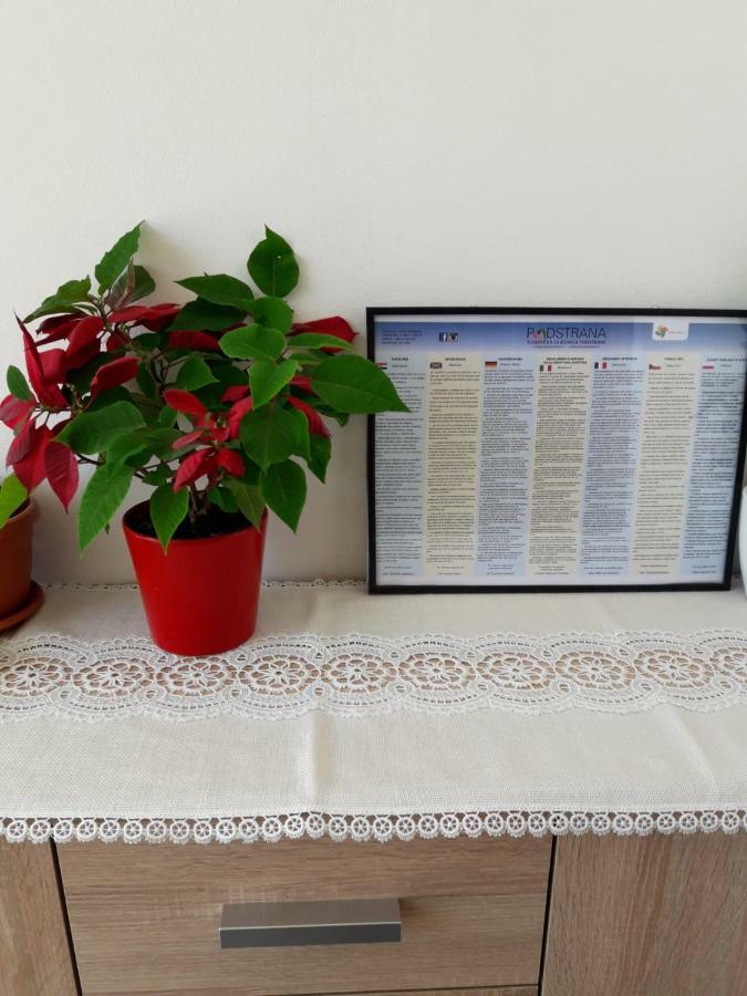 Apartmani Buba Подстрана Екстериор снимка